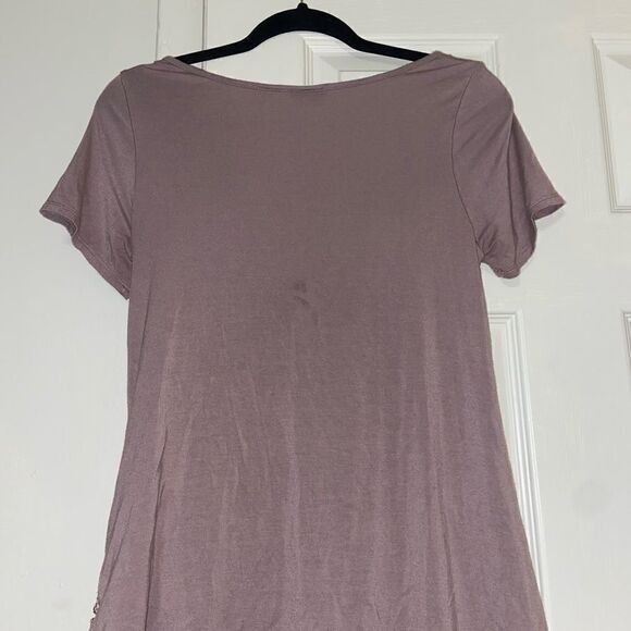 Daytrip embellished front short sleeve top - Picture 2 of 4